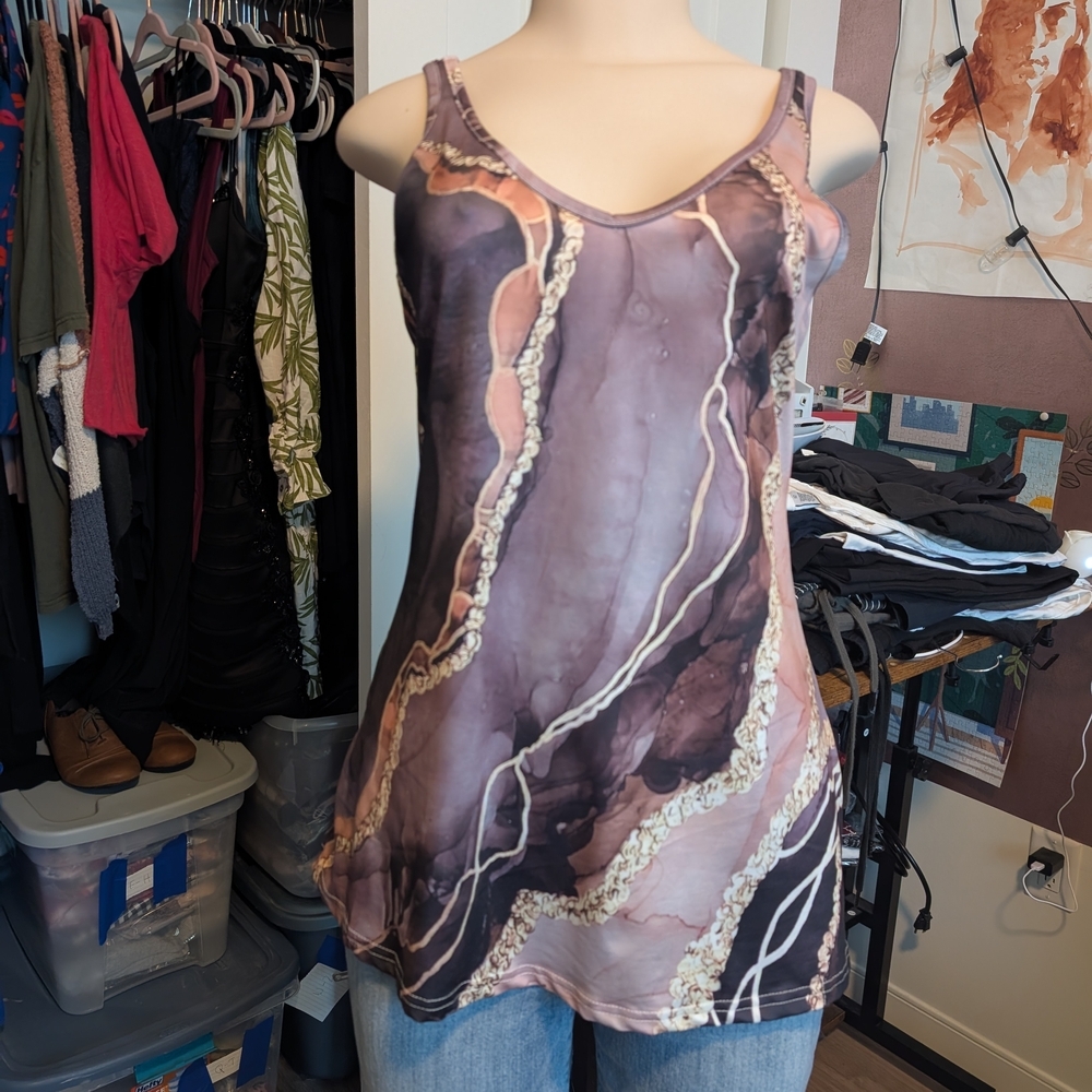 Marbleโ stone Elegant Purple Sleeveless Tank top size Small
